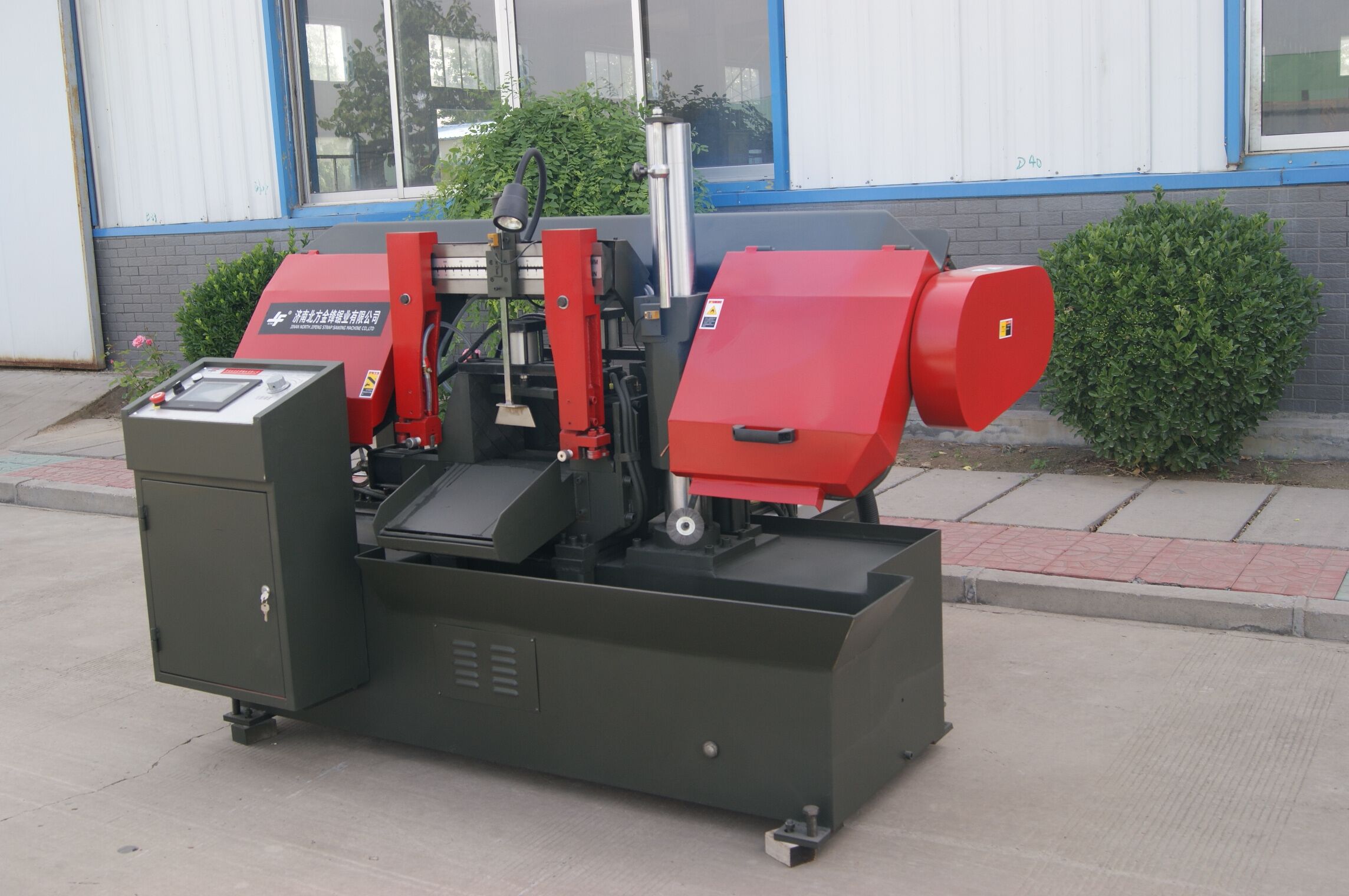 數控帶鋸床GS320 （雙立柱）